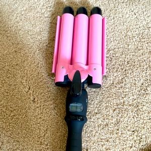 Alure Three Barrel Curling Wand with LCD Temperature Display